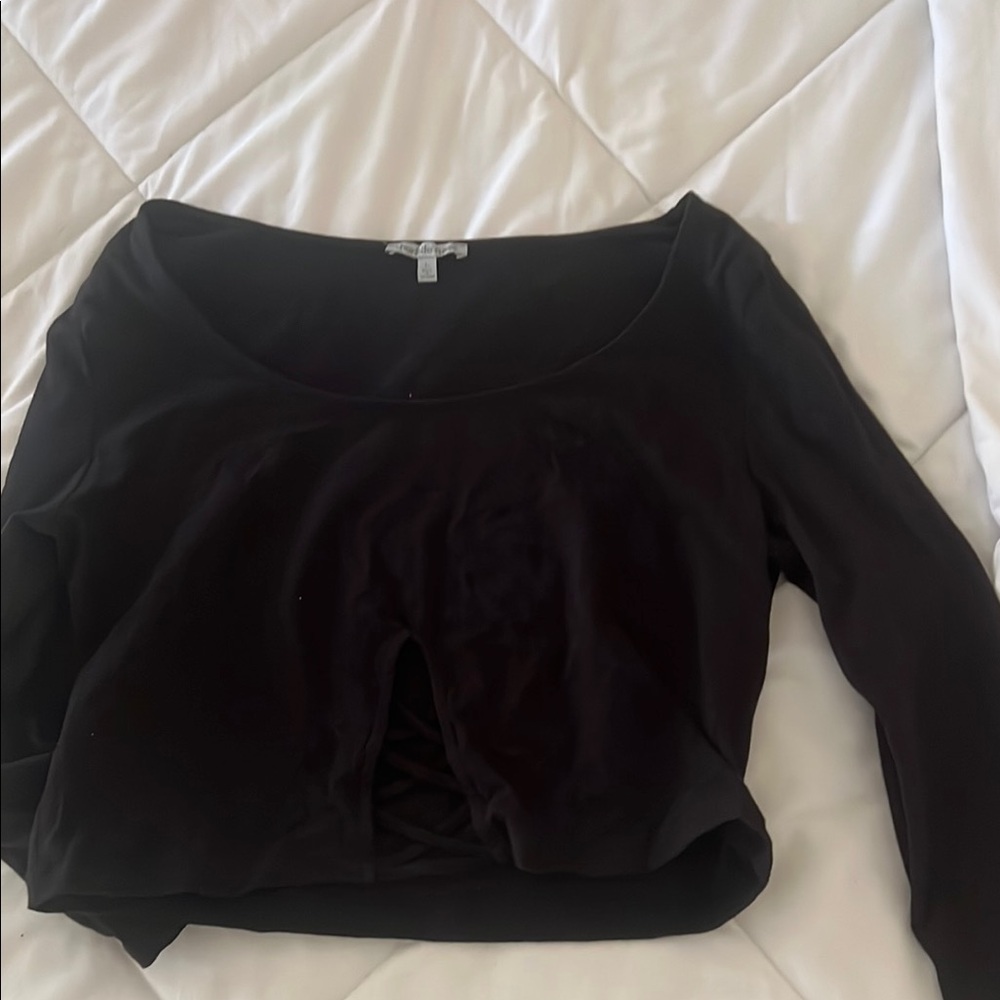 Charlotte Russe Black Tie Front 3/4 Sleeve Crop Top